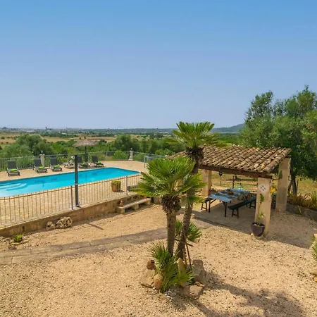 Son Puca Villa Petra (Mallorca)